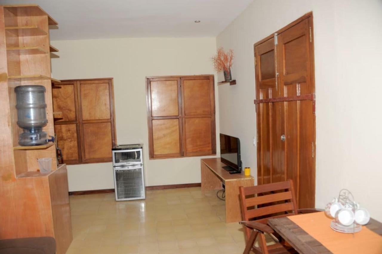 Apartamentos Casa Amarilla Granada Exterior foto