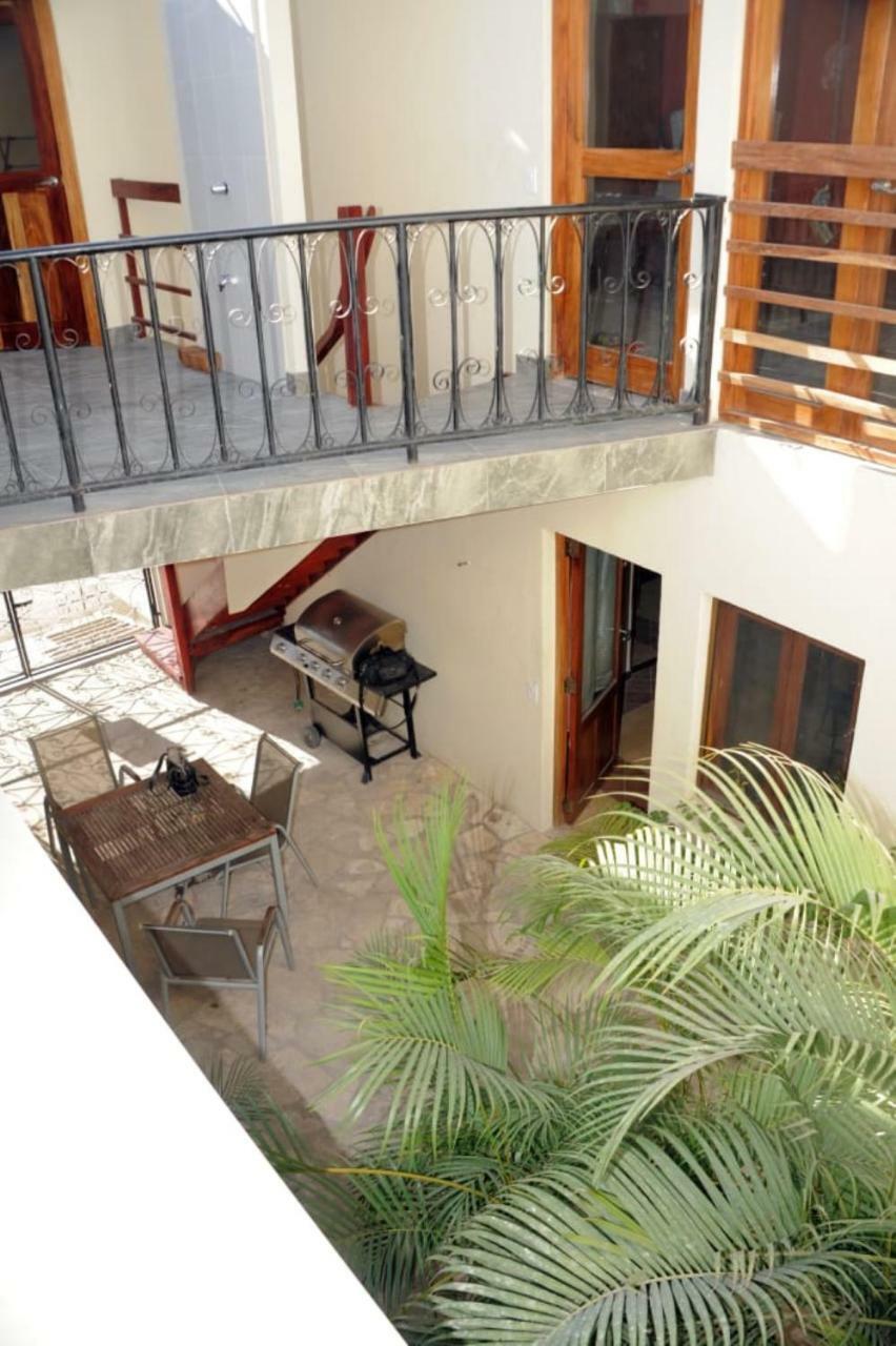 Apartamentos Casa Amarilla Granada Exterior foto