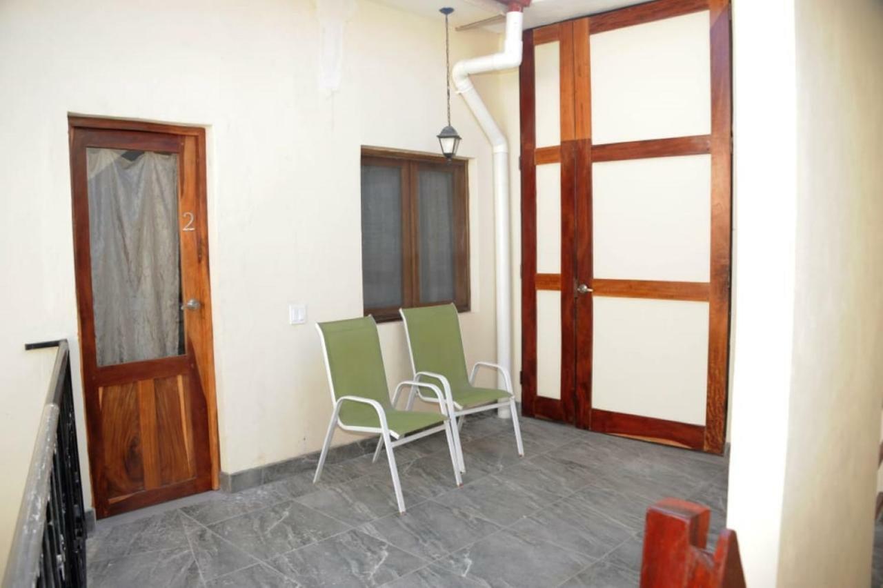 Apartamentos Casa Amarilla Granada Exterior foto
